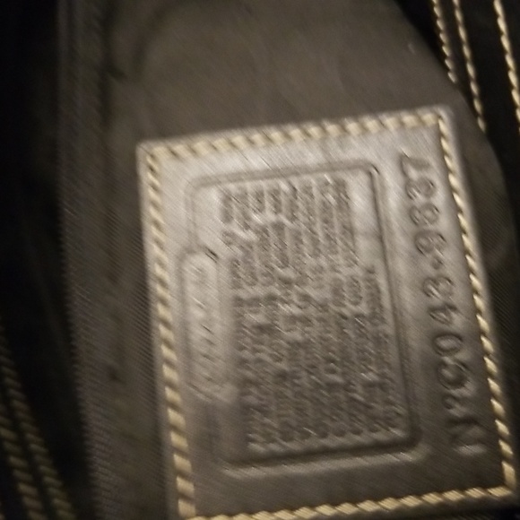 Coach Black Leather Medium Satchel with Top Zipper & Dust Bag, $65 - Picture 4 of 11